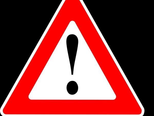 Hinweisschild Achtung!